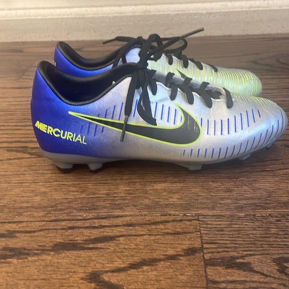 Nike Mercurial Kids Size 2years Soccer cleats. Worn one season. - Picture 2 of 5